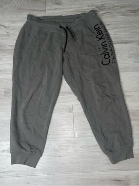 Calvin Klein Joggers XL Activewear Athleisure Loungewear Designer Quiet Luxury